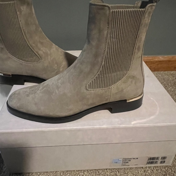 Jimmy Choo Thessaly boot - Picture 5 of 13